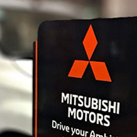 Montagem de Stand de Vendas Mitsubishi Motors